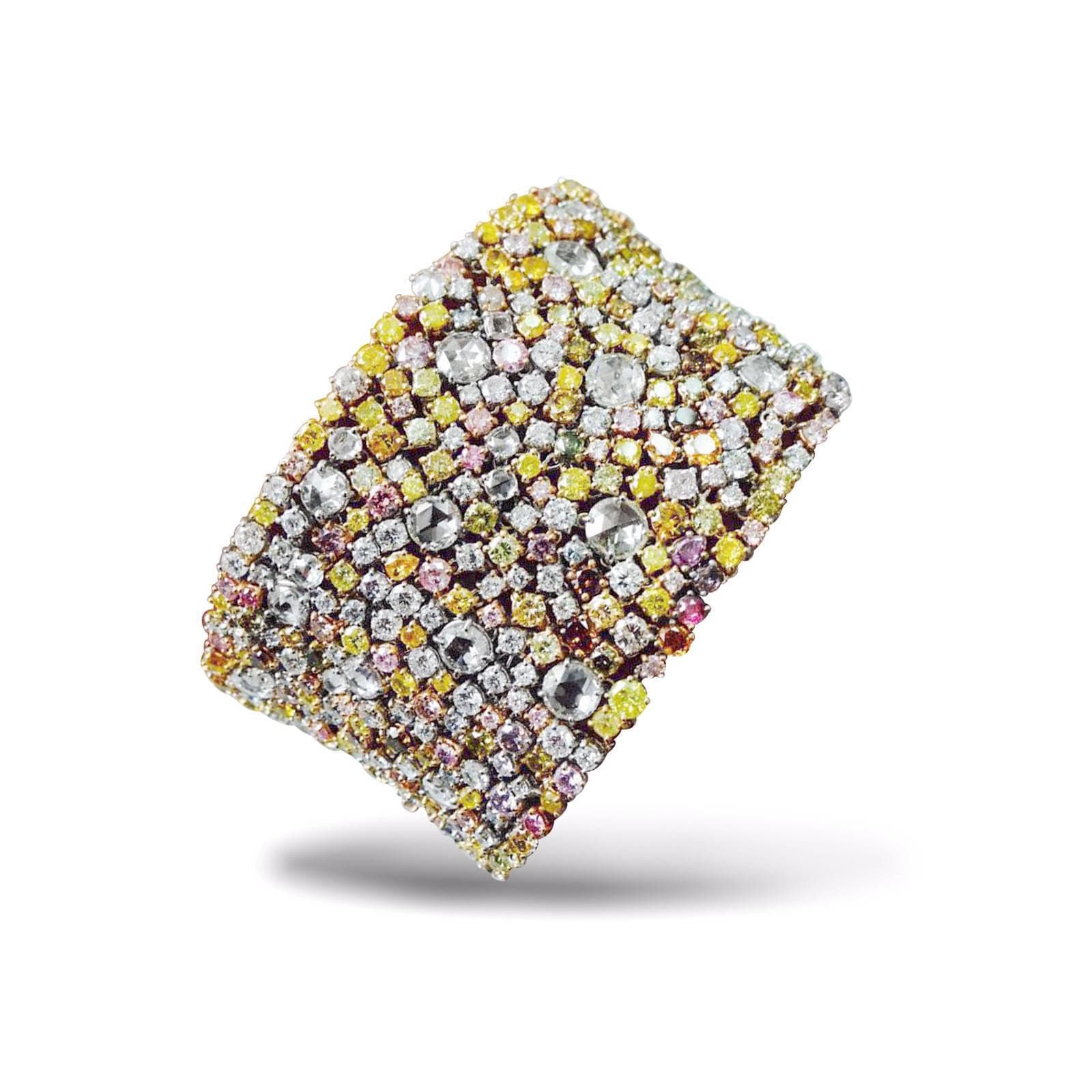 H.M Bracelet 18KWPY Gold with Natural Fancy Diamond