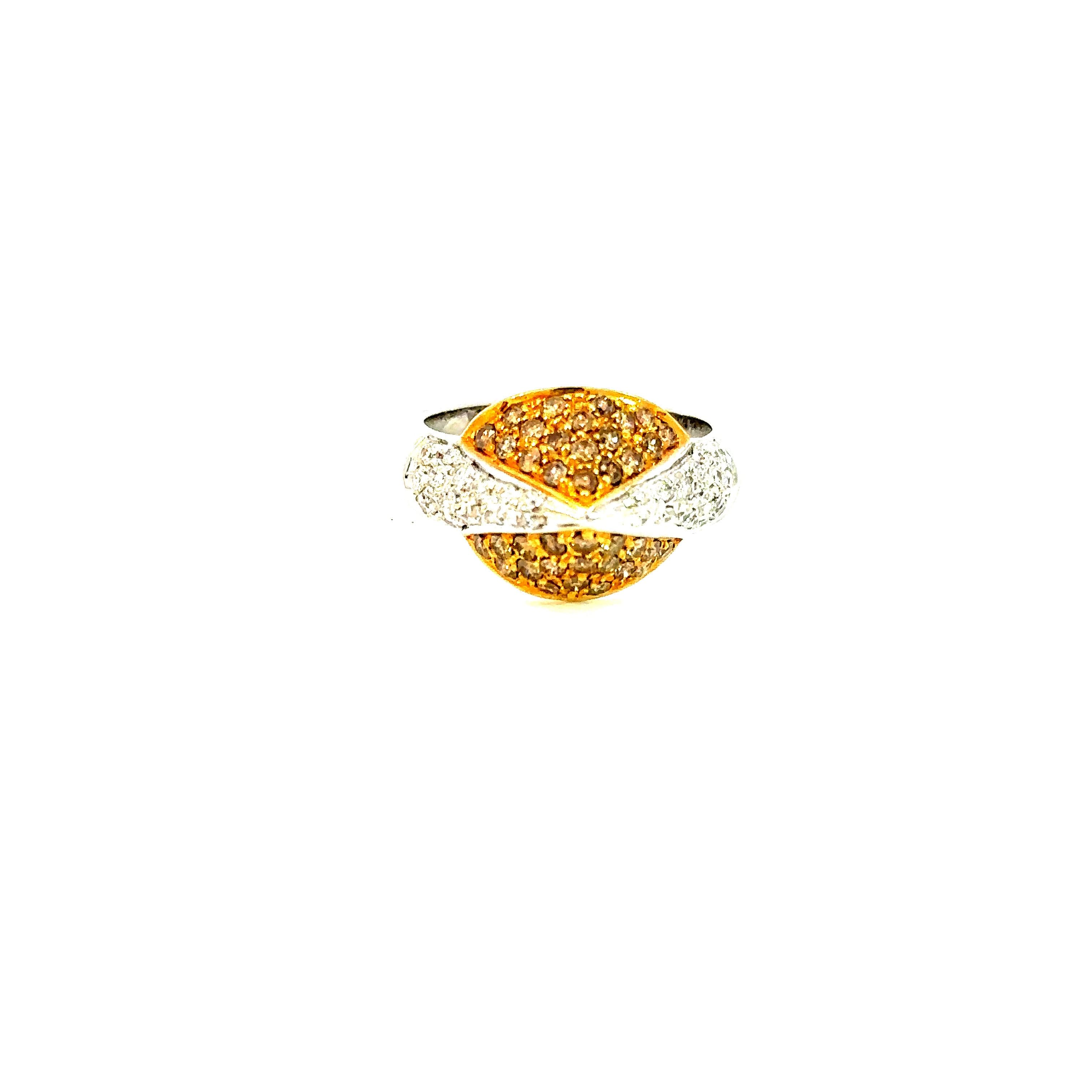 Ring 18KWGOLD s/w Natural Fancy Brown&white Diamond.